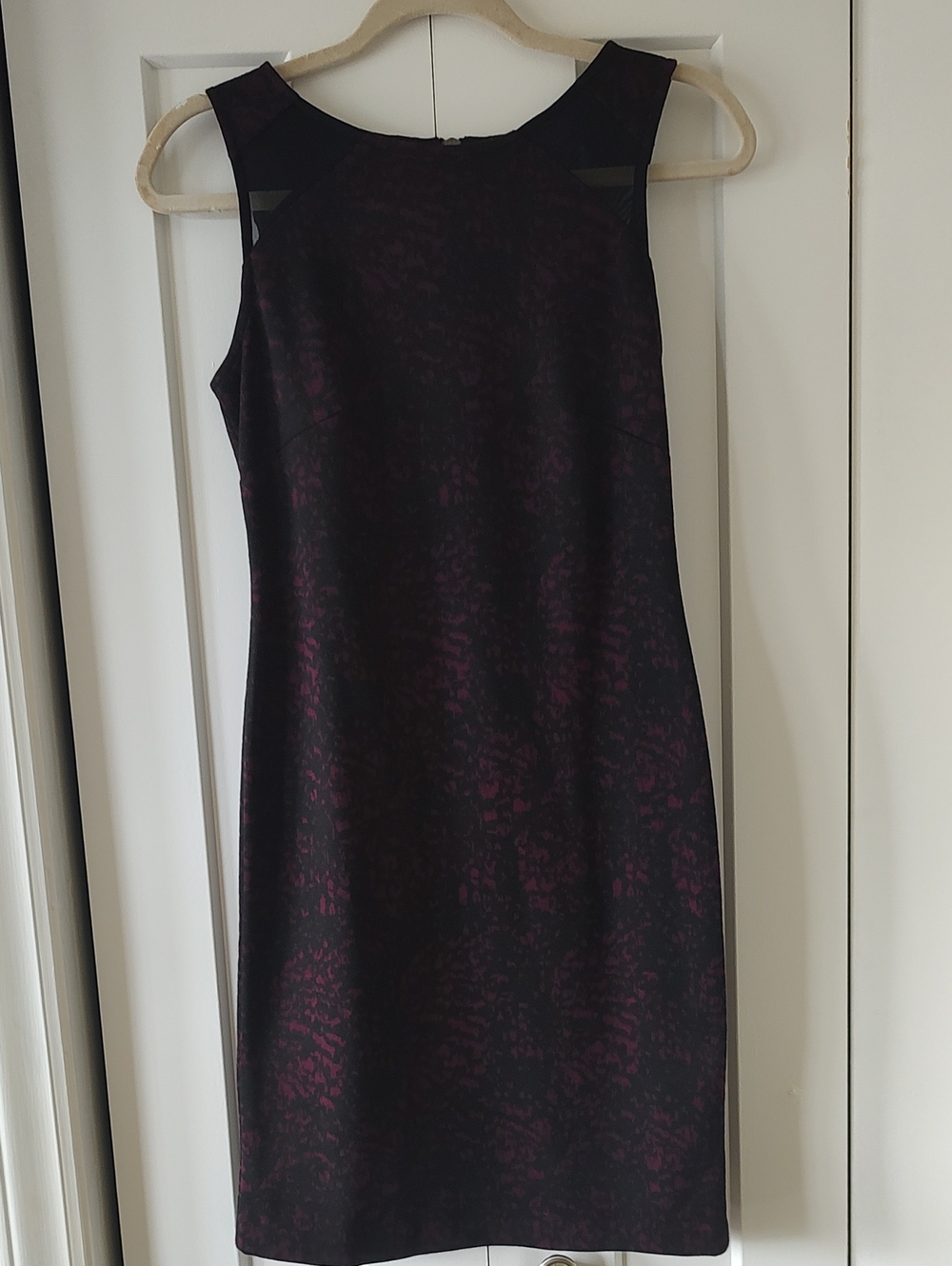 Banana Republic Sleeveless Black and Deep Purple Sheath Dress